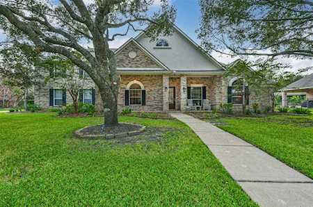 3408 Parkside Dr Pearland, TX 77584