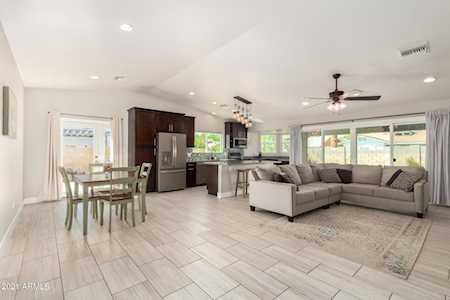 1746 E Redfield Road Tempe, AZ 85283