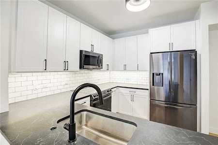 54 Rainey ST #415 Austin, TX 78701