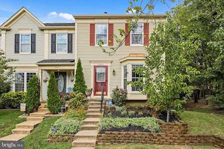 7853 Rebel Walk Dr Manassas, VA 20109