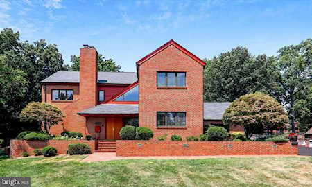 7006 College Heights Dr Hyattsville, MD 20782