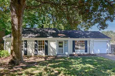 4638 Garden Hills Drive Stone Mountain, GA 30083