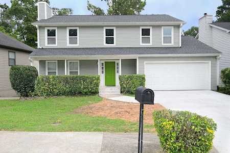 2605 Waterford Park Drive Lawrenceville, GA 30044