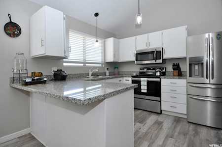 7965 S Linton Dr West Jordan, UT 84088