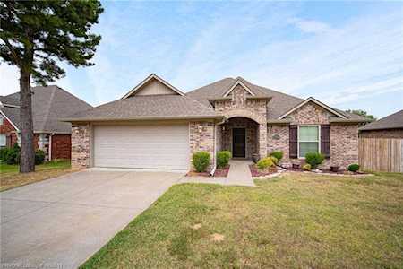 5601 Thomas Rd Fort Smith, AR 72916