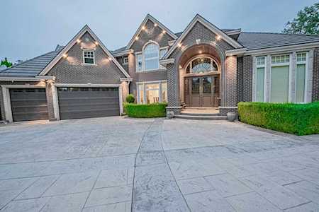 11298 164 Street Surrey, BC V4N 5E1