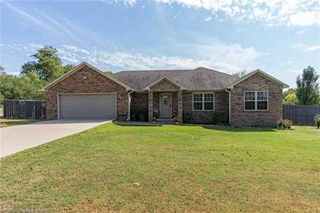 2718 N Mountain Grove Rd Alma, AR 72921