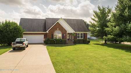 537 Mary David Dr Shepherdsville, KY 40165