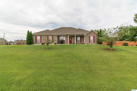 301 Eagle Ridge Drive New Market, AL 35761