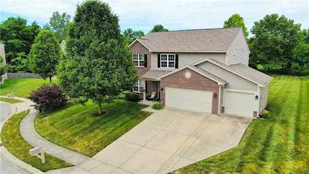 6790 Old Persimmon Ct Plainfield, IN 46168