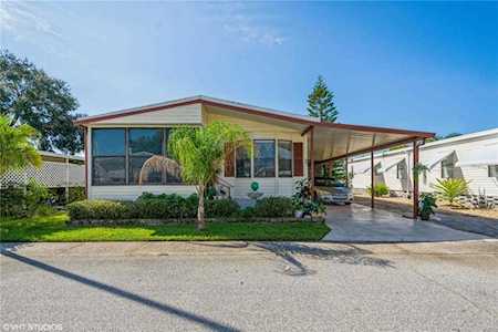 89 Pelican Dr N Oldsmar, FL 34677