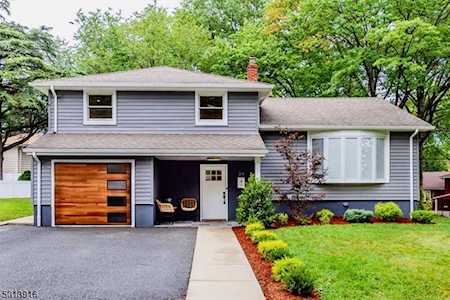 34 Perry Rd Bloomfield Twp., NJ 07003