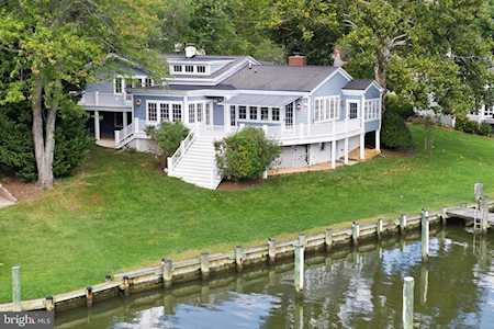 437 Ferry Point Rd Annapolis, MD 21403