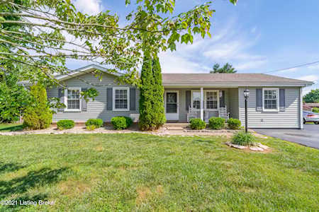 289 Harrison Cir Mt Washington, KY 40047