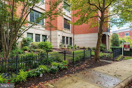 12076 Chancery Station Circle Reston, VA 20190