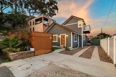 3022 Voltaire San Diego, CA 92106