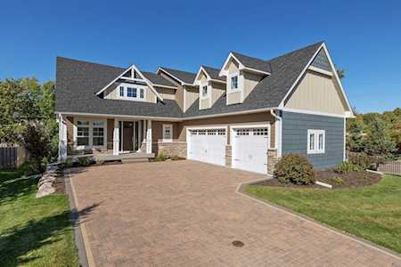 155 Wooddale Avenue Wayzata, MN 55391