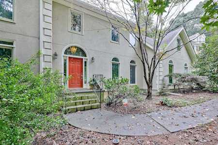 488 Summer Glen Court Stone Mountain, GA 30087