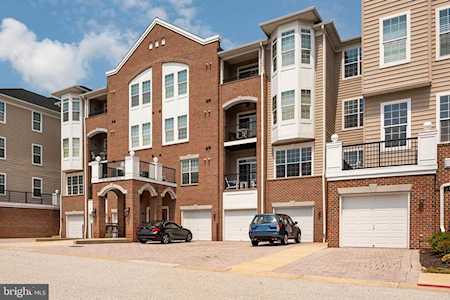 7305 Maplecrest Rd #301 Elkridge, MD 21075