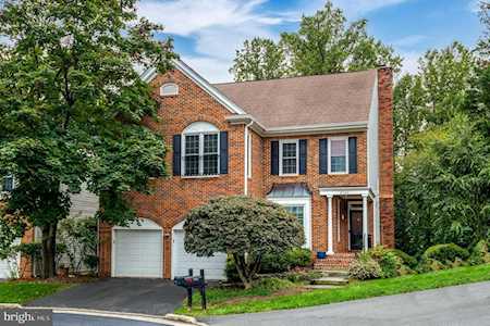 3740 Center Way Fairfax, VA 22033