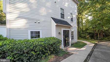 7286 Mahogany Dr #6 Landover, MD 20785