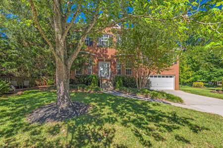 8101 Robins Nest Ln Knoxville, TN 37919