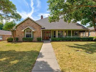 10 Kevin Court Mansfield, TX 76063