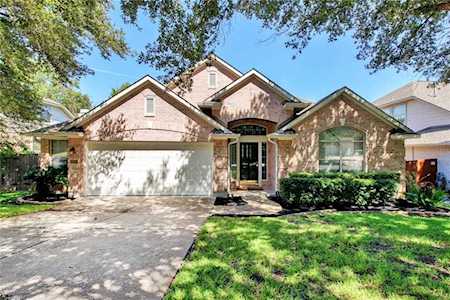 1932 Creole DR Austin, TX 78727