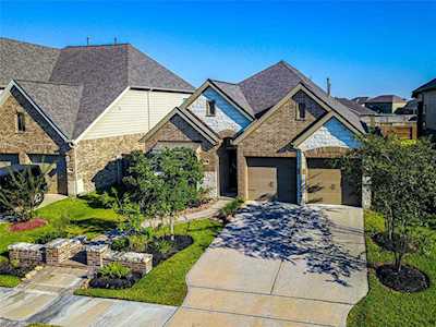 16806 Highland Country Dr Cypress, TX 77433