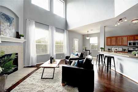 4711 Fort Moultrie LN #107 Austin, TX 78754