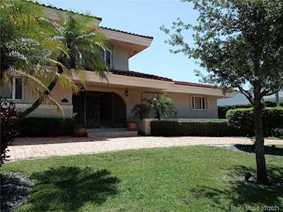 13061 Lerida St Coral Gables, FL 33156