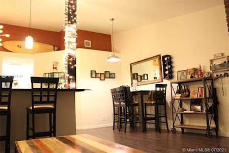 Address Withheld Sunrise, FL 33351