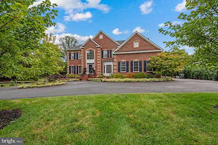 4417 Brookside Dr Alexandria, VA 22312
