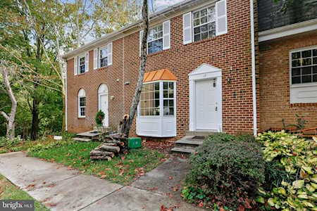 17 Travis Ct Gaithersburg, MD 20879