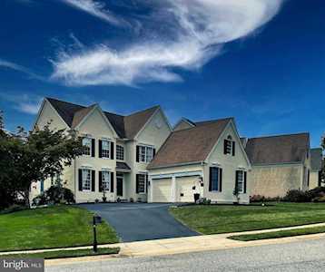 8 Kentshire Wilmington, DE 19807