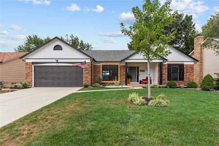 1607 Whitehirst Manor Dr St Charles, MO 63304