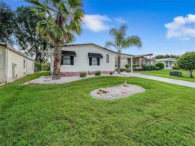 32528 W Golf Ct Leesburg, FL 34748
