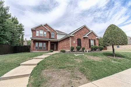 8700 Twin Oaks Drive Mckinney, TX 75070