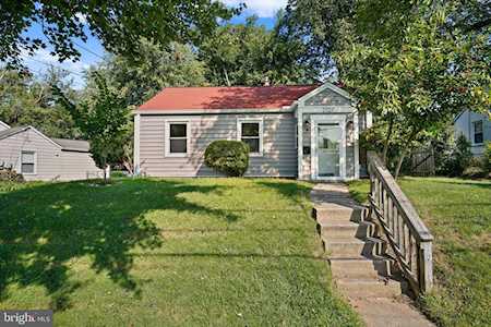 2727 Terrapin Rd Silver Spring, MD 20906