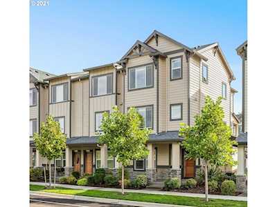 28961 SW W Costa Cir Wilsonville, OR 97070