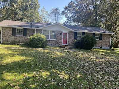 1133 Copper Still Circle Kingston Springs, TN 37082