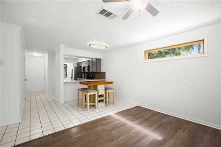 2215 Post RD #1014 Austin, TX 78704