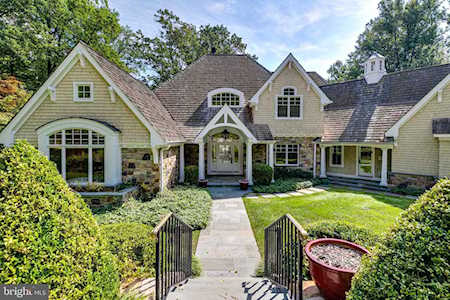 439 Dreshertown Rd Fort Washington, PA 19034