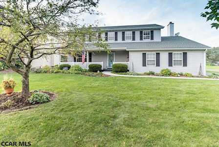 100 Kaywood Drive Boalsburg, PA 16827