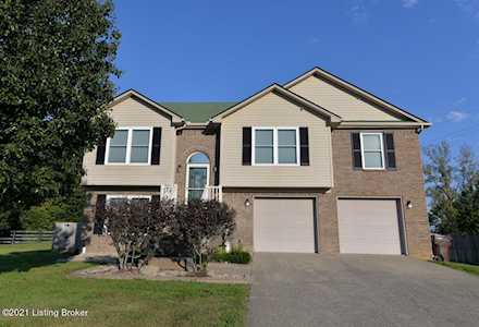 202 Trevor Ct Mt Washington, KY 40047