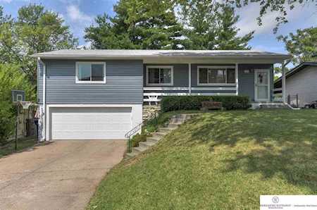 506 Wilshire Dr Bellevue, NE 68005