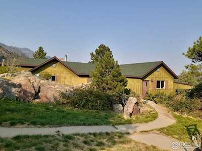 54 Choctaw Rd Lyons, CO 80540