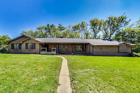 2337 Old Hicks Rd Long Grove, IL 60047