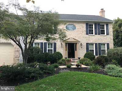 7866 Rockburn Dr Ellicott City, MD 21043