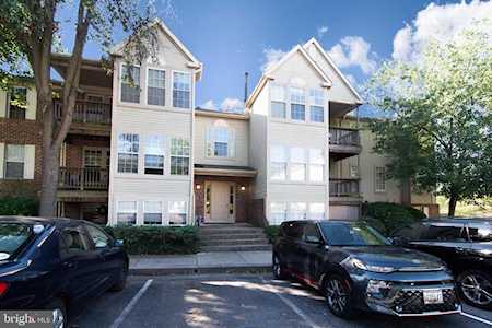 5735 Rowanberry Dr #211 Elkridge, MD 21075